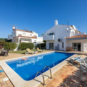 https://villa-dos-netos.hotelaalgarve.com